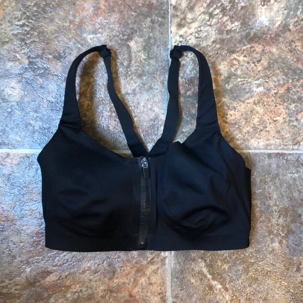 EUC Victoria’s Secret sports bra